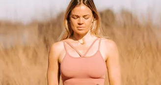 Maria Zavarina Yoga 4